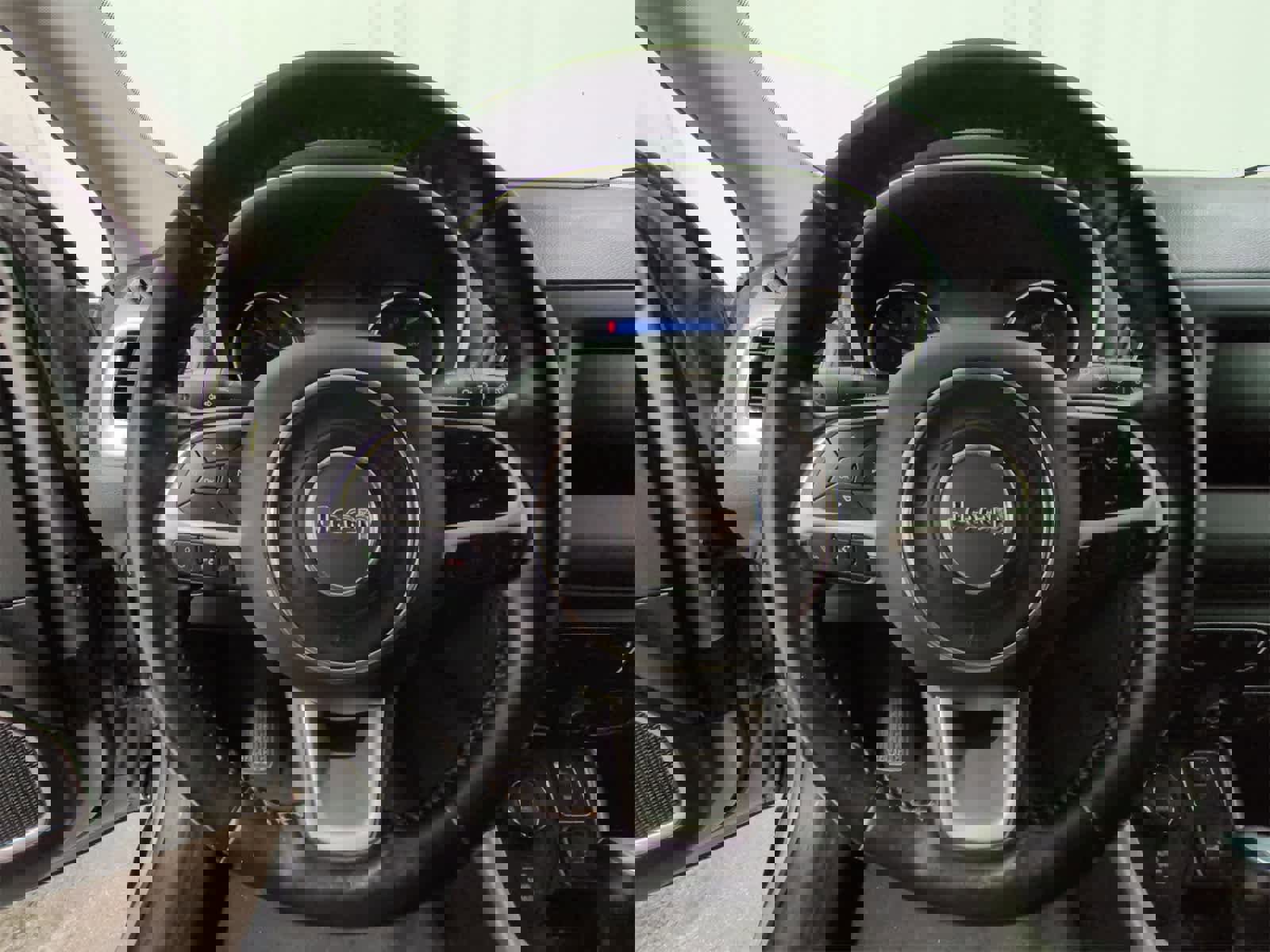 Certified 2021 Jeep Compass Latitude w/ Convenience Group image 23