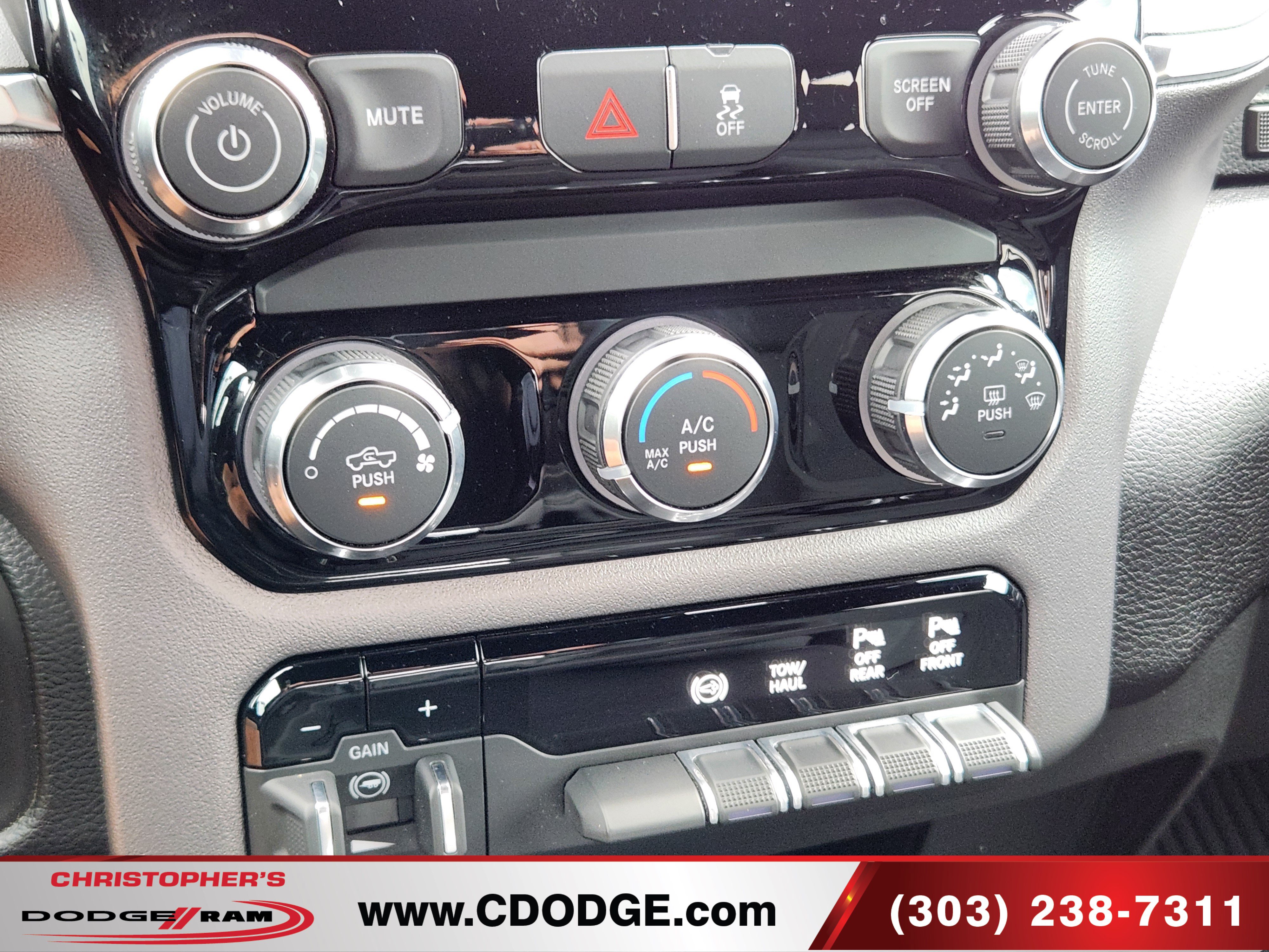 Used 2026 RAM 3500 Big Horn AWD/4WD image 13