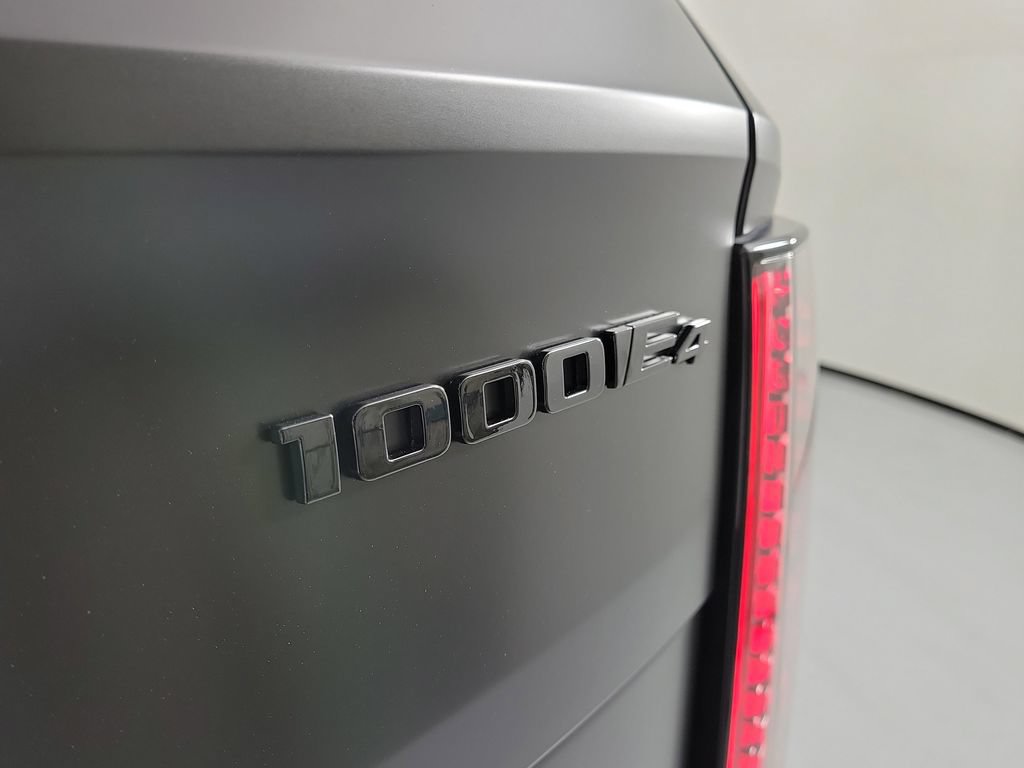 Used 2026 Cadillac Escalade IQ Sport 1 w/ LPO, Floor Liner Package AWD/4WD image 6