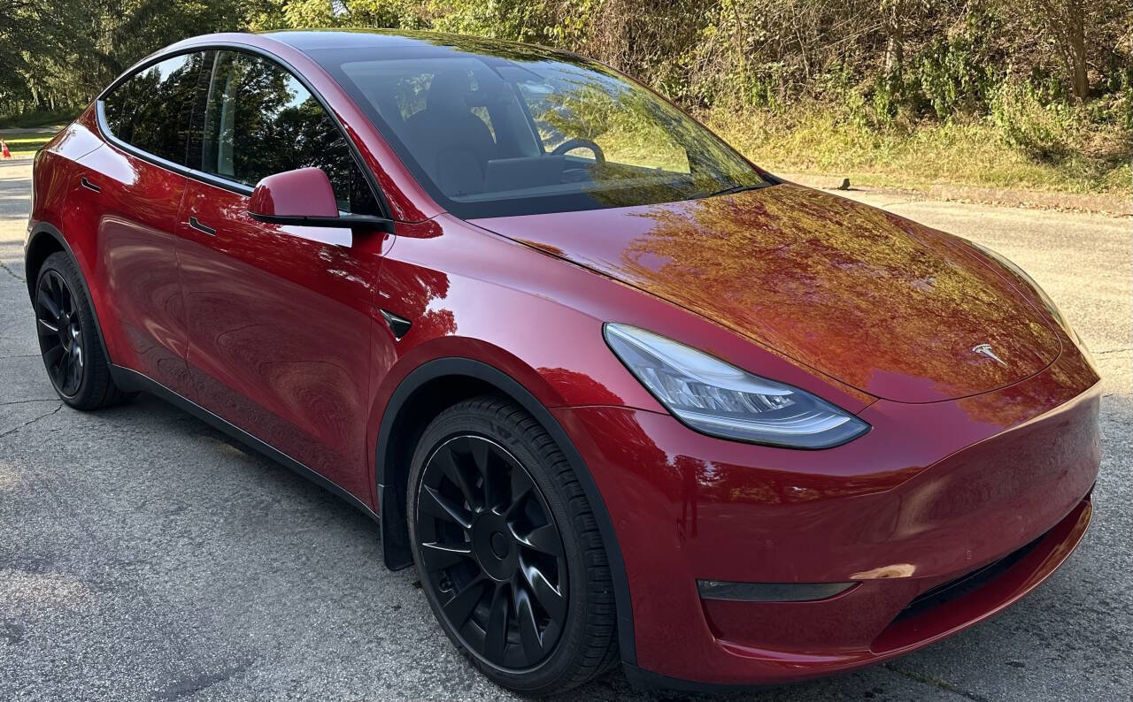 Used 2021 Tesla Model Y Long Range image 3