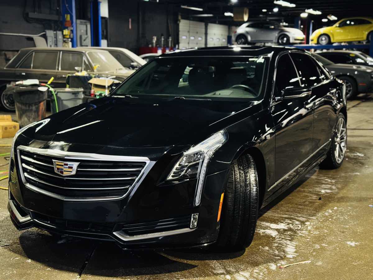 Used 2016 Cadillac CT6 Premium Luxury w/ Active Chassis Package AWD/4WD image 10