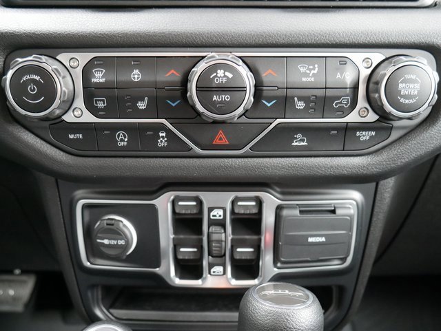 Used 2024 Jeep Gladiator Sport image 23