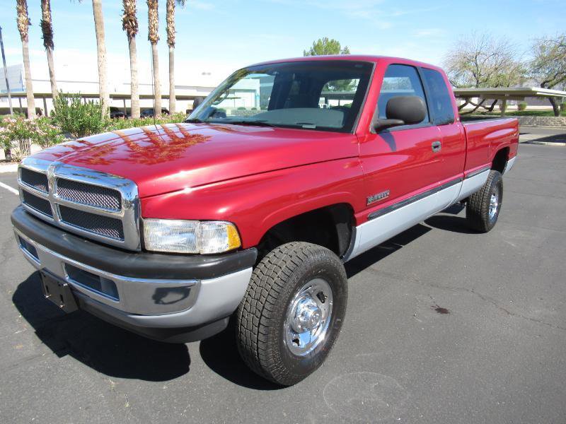 Used 1998 Dodge Ram 2500 Truck 4x4 Quad Cab image 2
