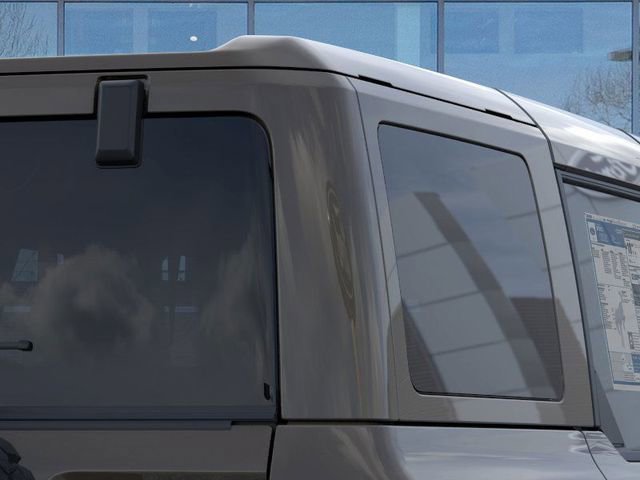 New 2025 Ford Bronco Outer Banks w/ Sasquatch Package image 25
