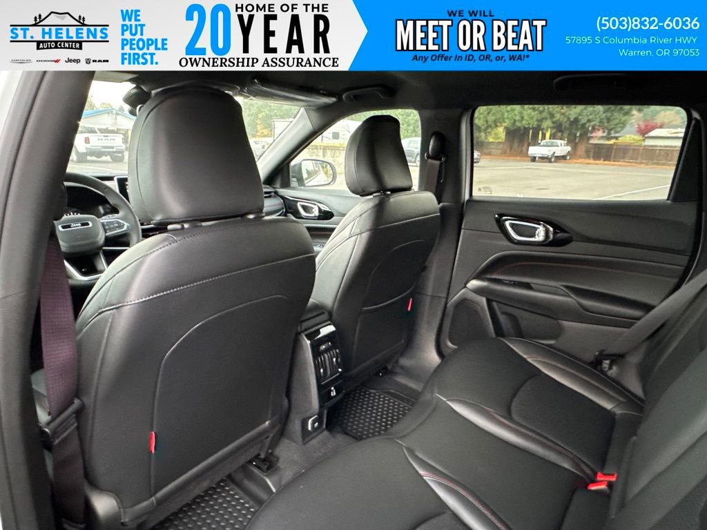 New 2026 Jeep Compass Trailhawk AWD/4WD image 35