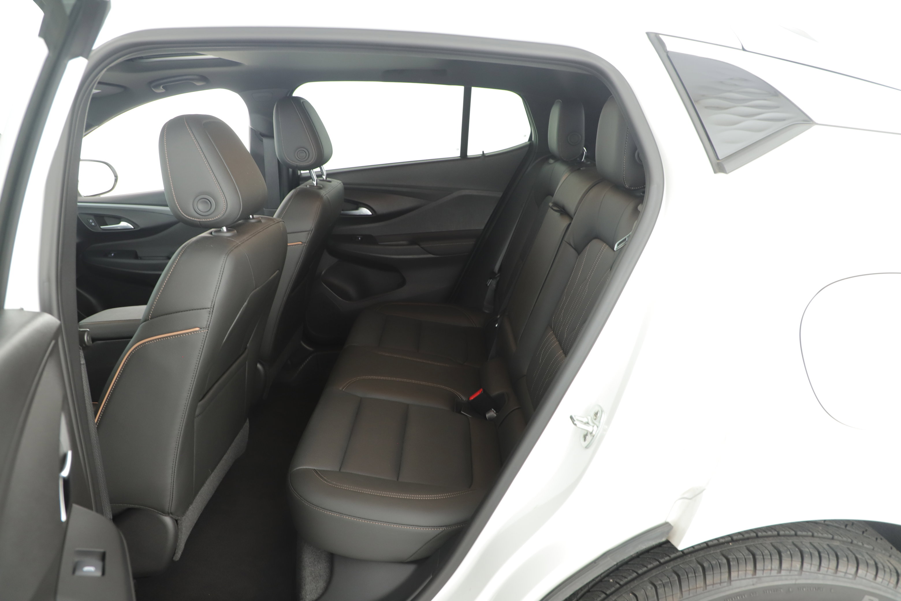 Used 2025 Buick Envista Avenir image 12