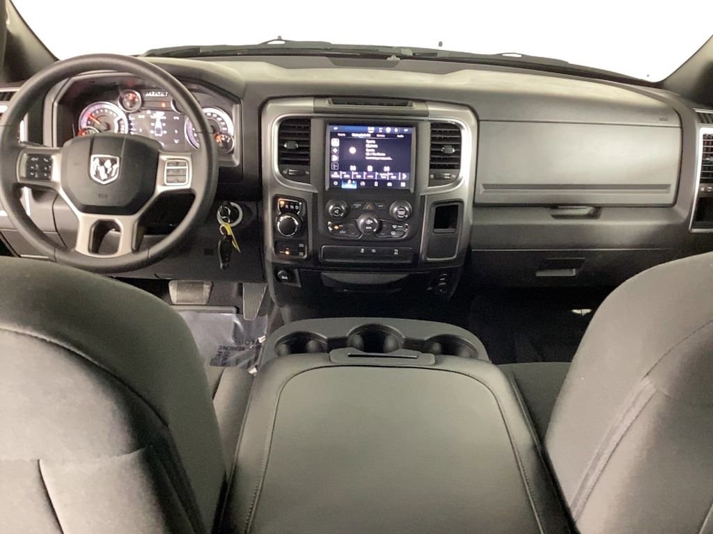 Used 2022 RAM 1500 Classic Warlock w/ Electronics Group image 16