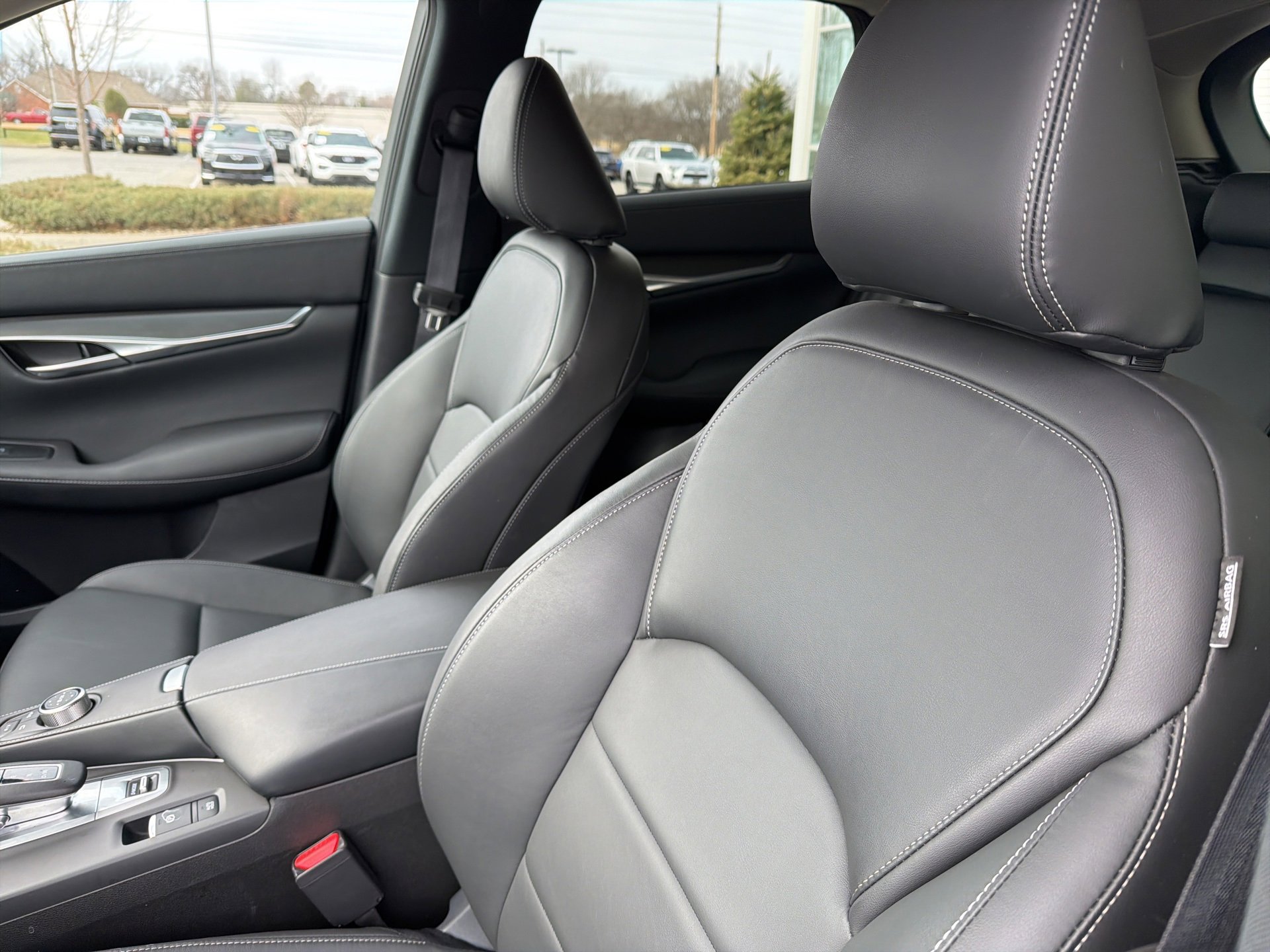 Certified 2025 INFINITI QX50 Pure image 8