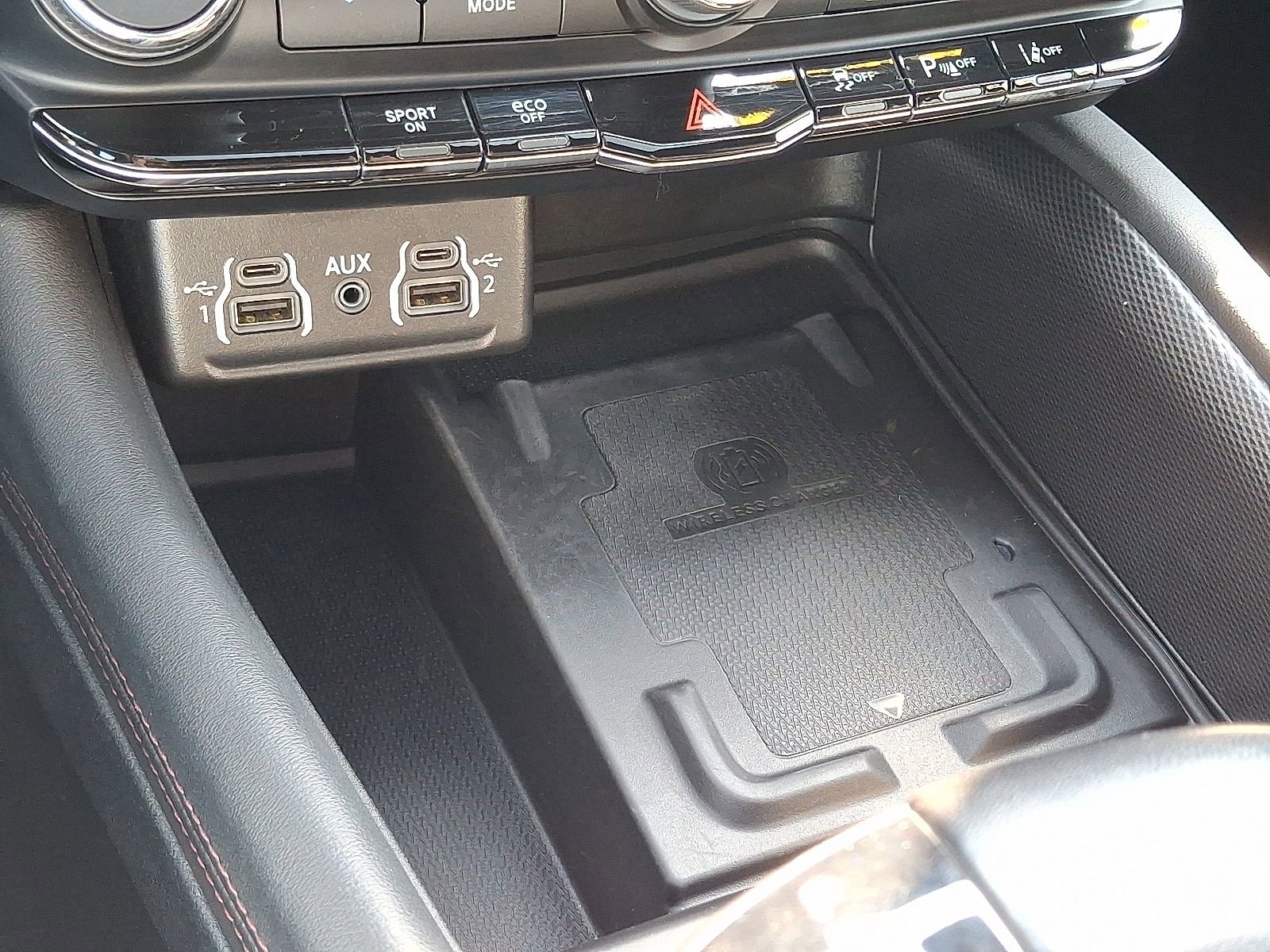 Used 2022 Dodge Durango R/T AWD/4WD image 25