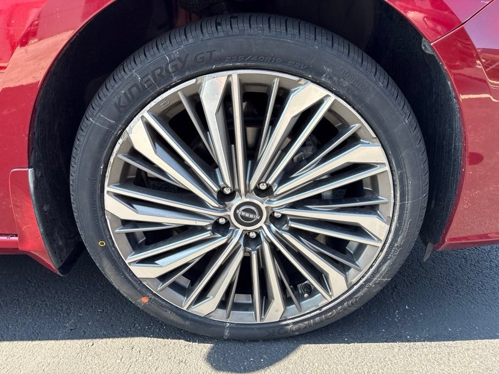 Used 2023 Nissan Altima 2.5 SL AWD/4WD image 12