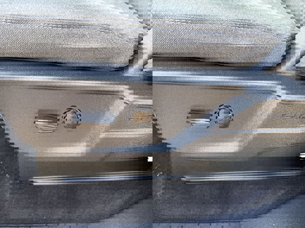 Used 2025 Ford F150 XLT w/ Equipment Group 301A Standard image 16