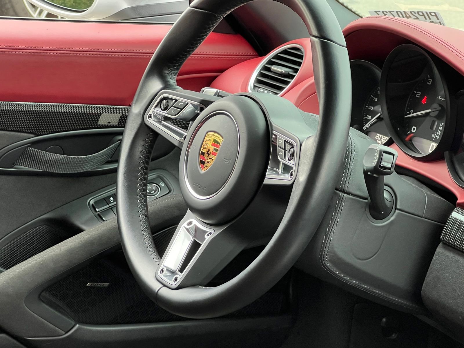 Certified 2021 Porsche 718 Boxster Spyder RWD image 20