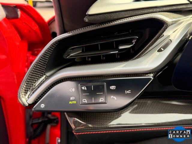 Used 2023 Ferrari SF90 Spider image 28