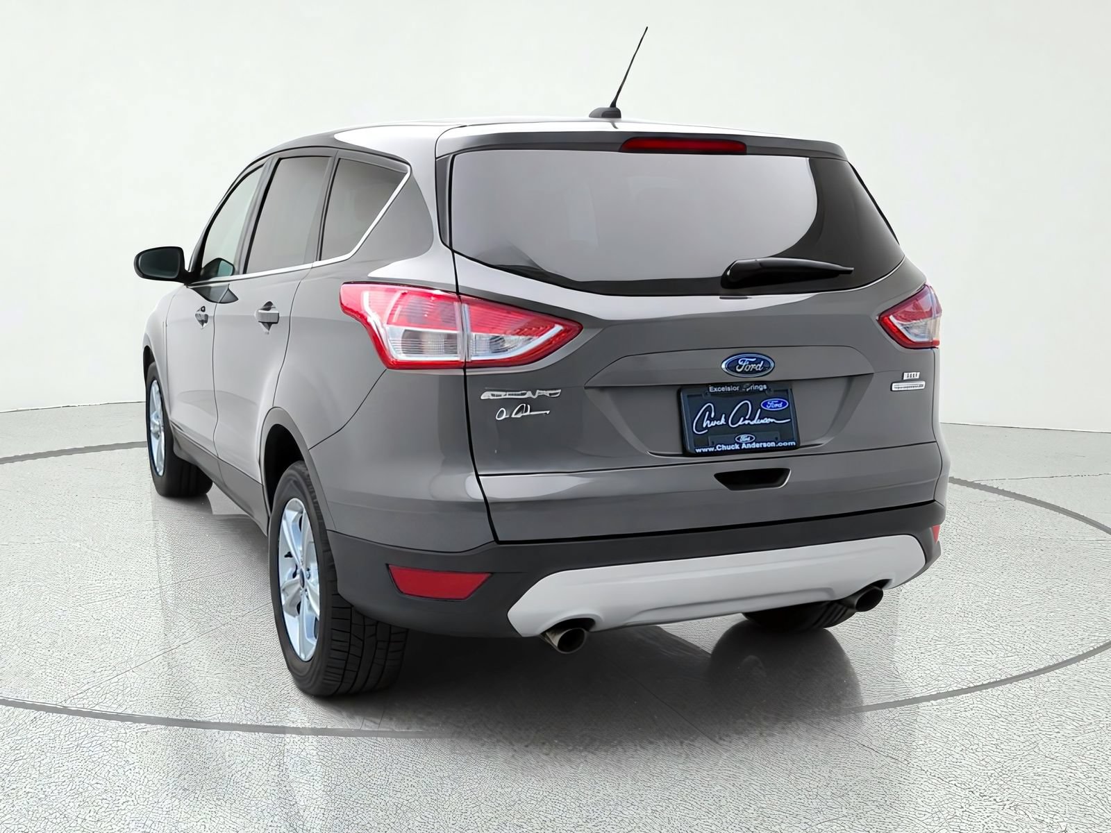 Used 2015 Ford Escape SE FWD image 6