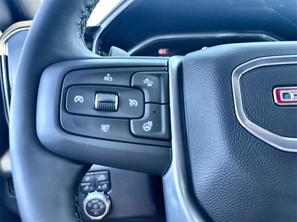 New 2026 GMC Sierra 1500 SLT image 31