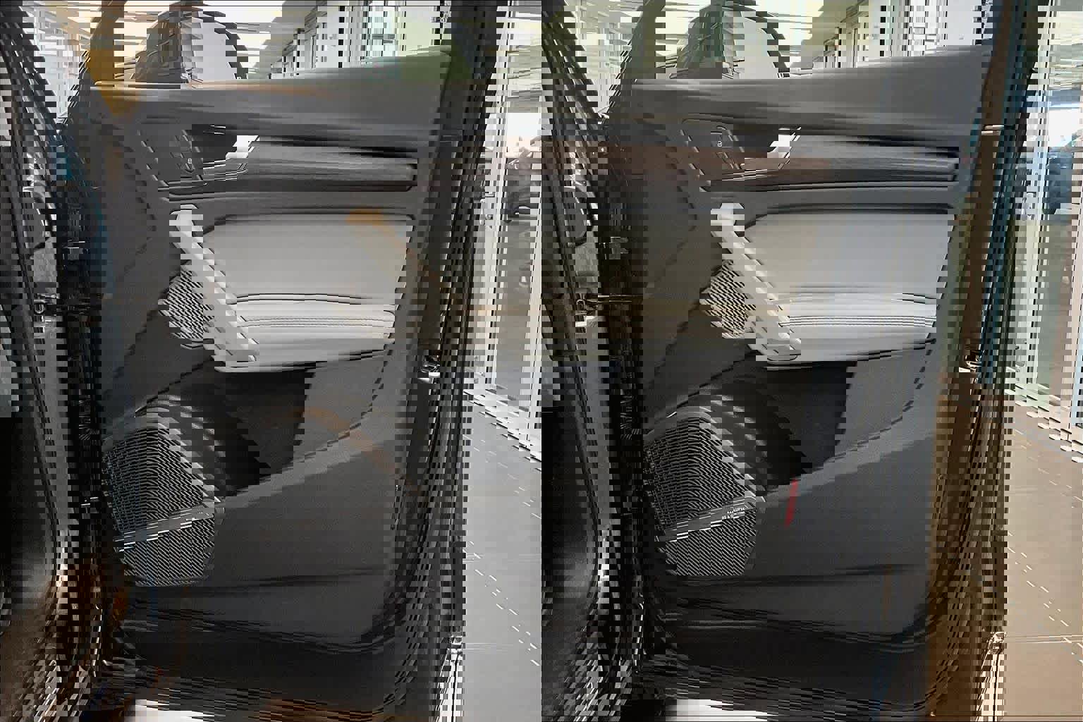 Used 2023 Audi Q5 2.0T Premium Plus w/ Premium Plus Package image 23