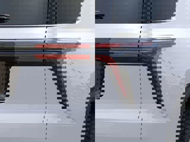 New 2026 Chevrolet Traverse LT w/ Enhanced Driving Package image 11