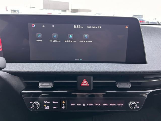 Used 2022 Kia EV6 Wind w/ Wind Technology Package image 17