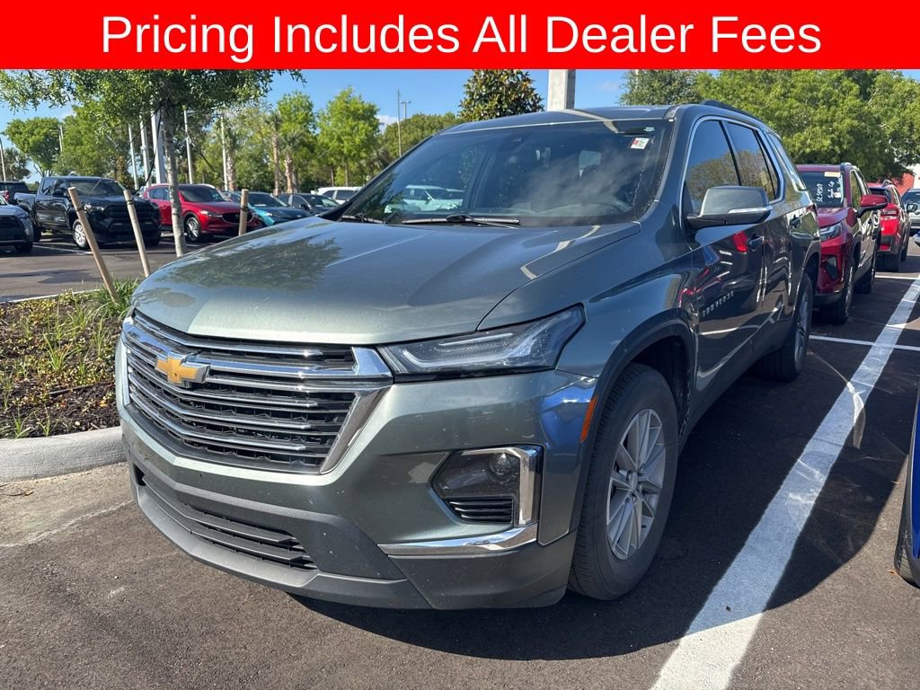 Used 2023 Chevrolet Traverse LT FWD image 1