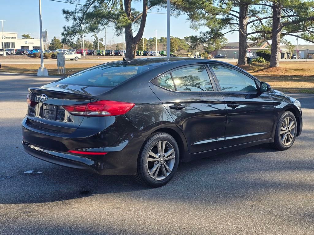 Used 2017 Hyundai Elantra SE w/ SE A/T Tech Package 03 image 3