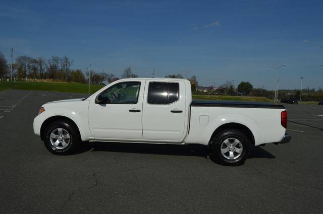 Used 2013 Nissan Frontier SV AWD/4WD image 6