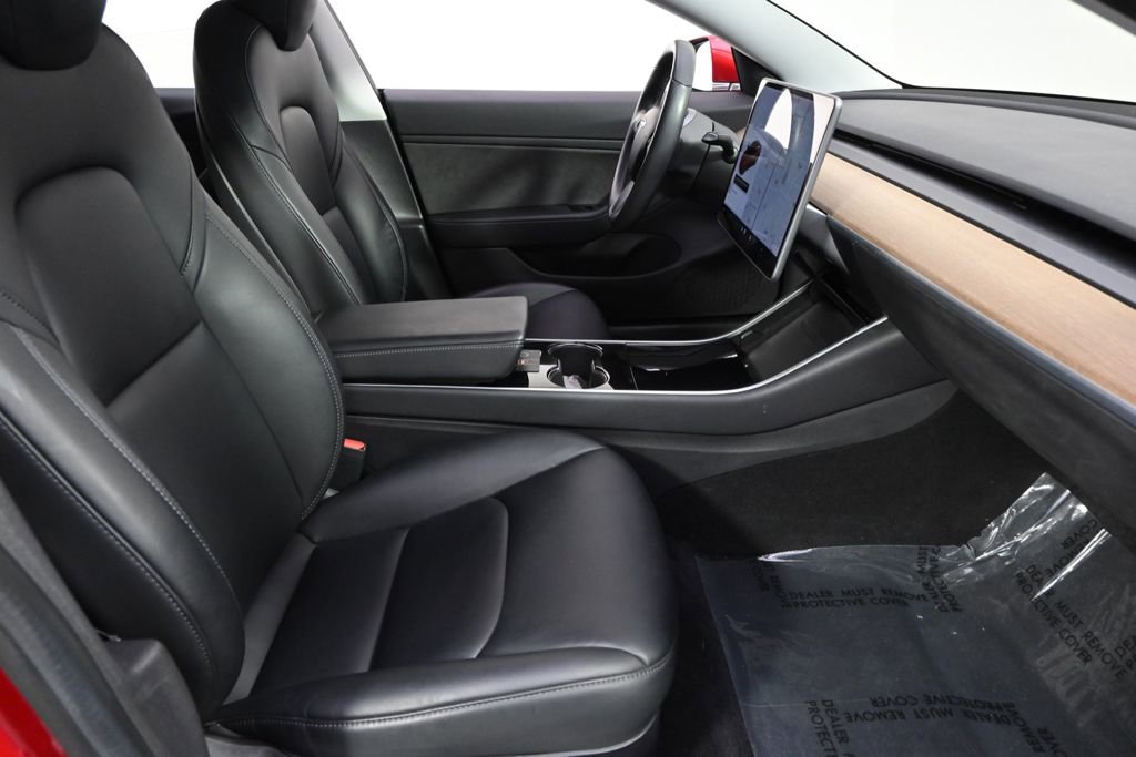Used 2019 Tesla Model 3 Standard Range Plus image 16