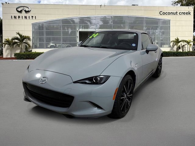 Used 2024 MAZDA MX-5 Miata RF Grand Touring image 3