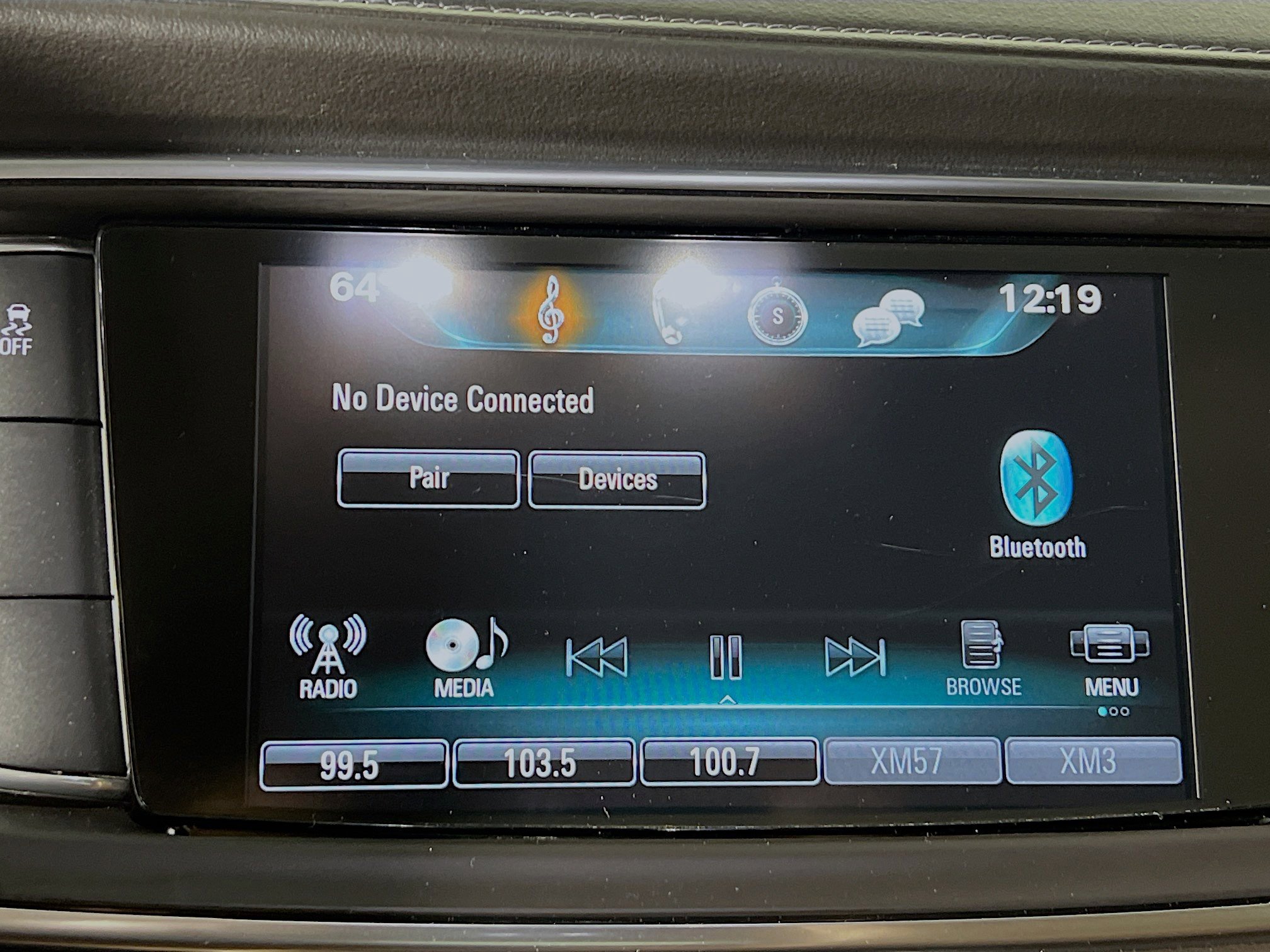 Used 2019 Buick Enclave Essence image 27