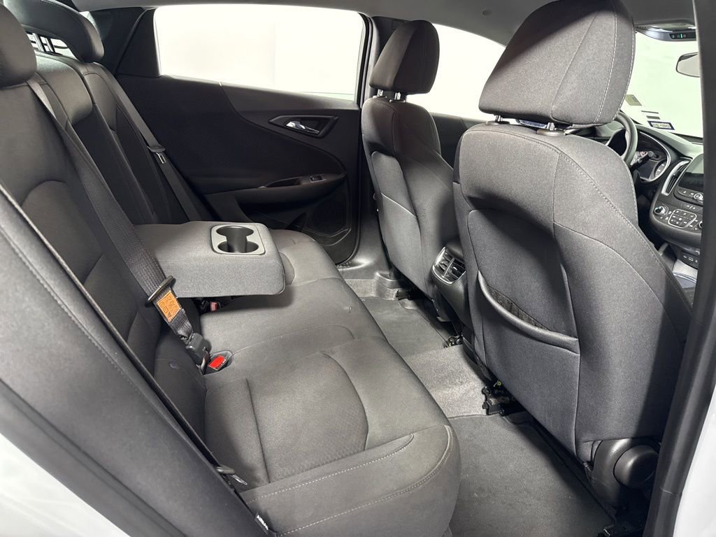 Used 2023 Chevrolet Malibu LT image 18