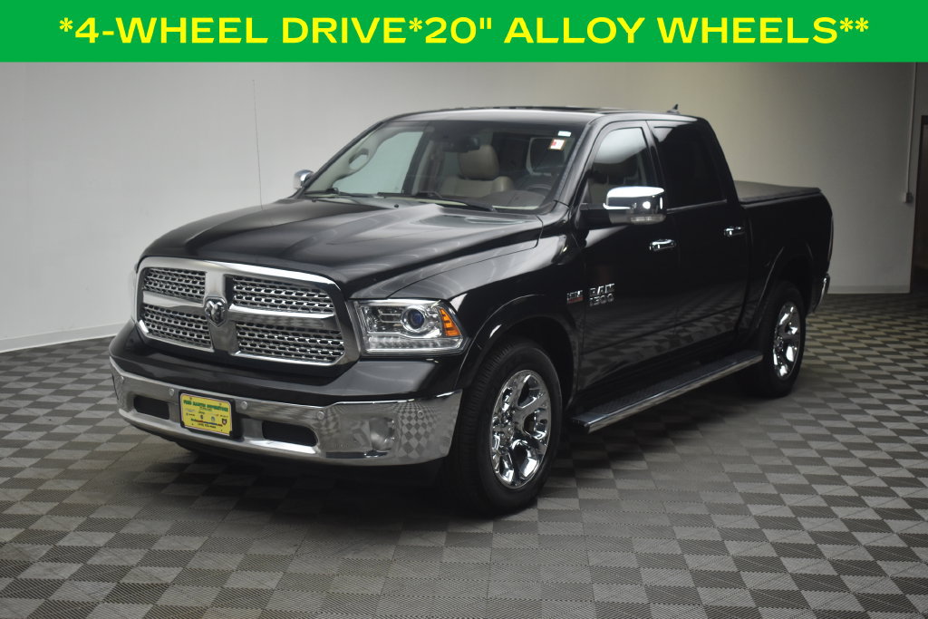 Used 2016 RAM 1500 Laramie w/ Convenience Group AWD/4WD image 2
