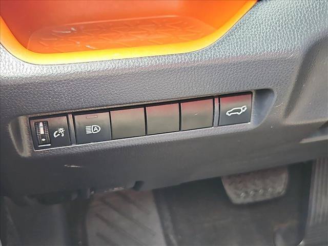 Used 2019 Toyota RAV4 Adventure w/ All Weather Liner Package AWD/4WD image 18