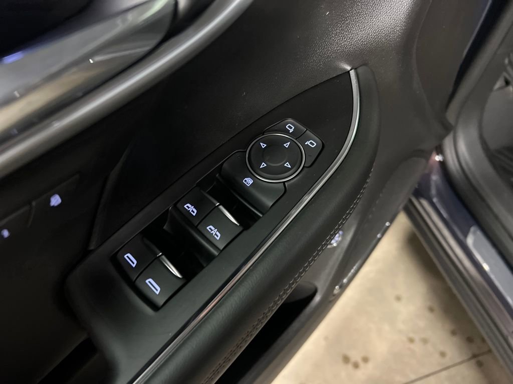 New 2026 Buick Envision Avenir image 15