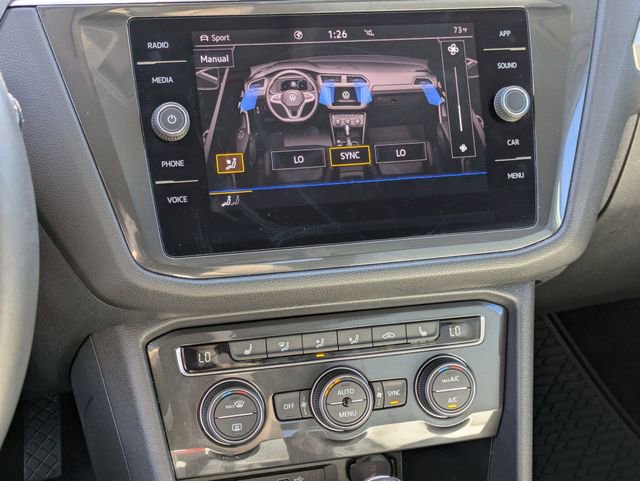 Used 2021 Volkswagen Tiguan SE image 23