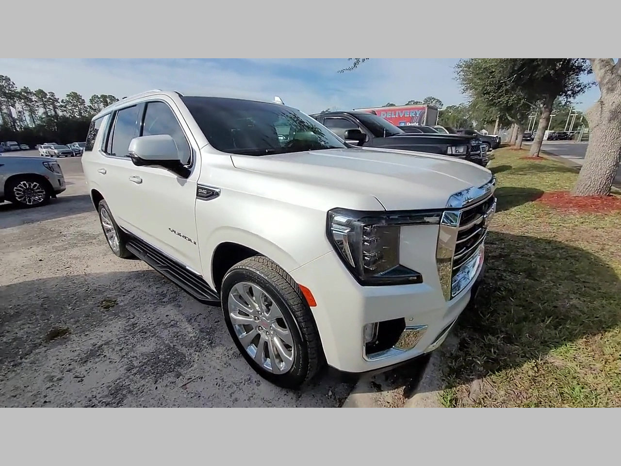 Used 2021 GMC Yukon SLT w/ SLT Luxury Plus Package image 26