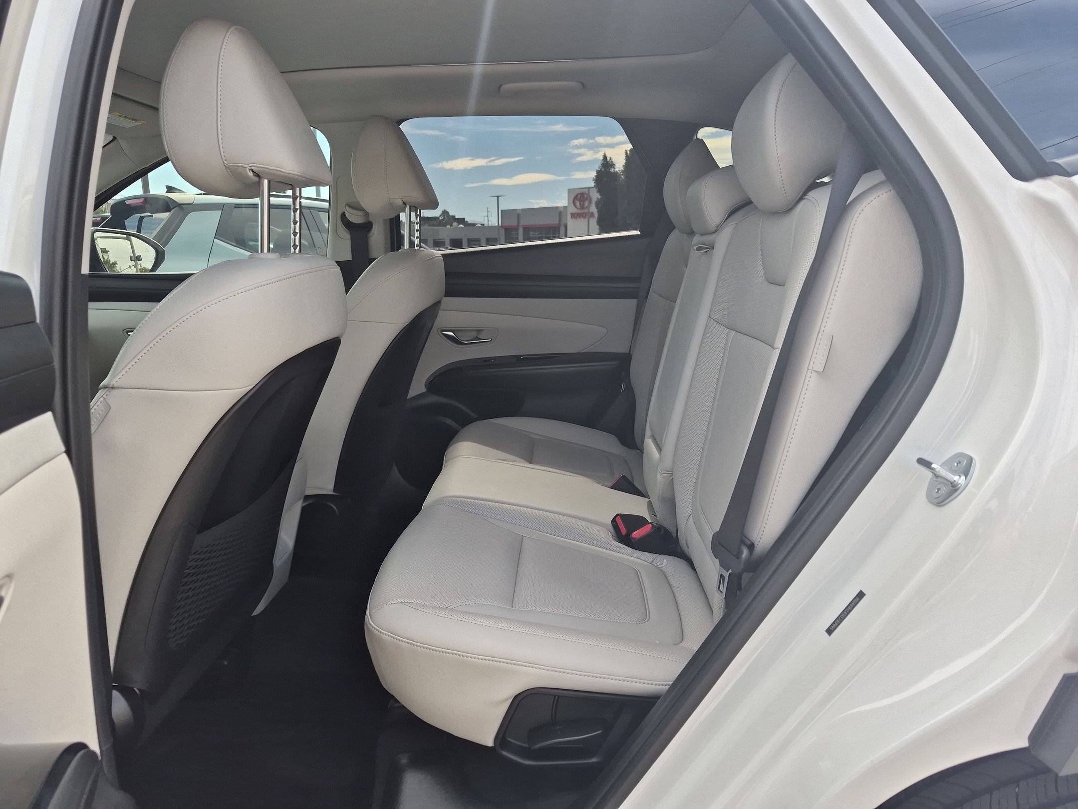 Certified 2026 Hyundai Tucson Limited AWD/4WD image 29