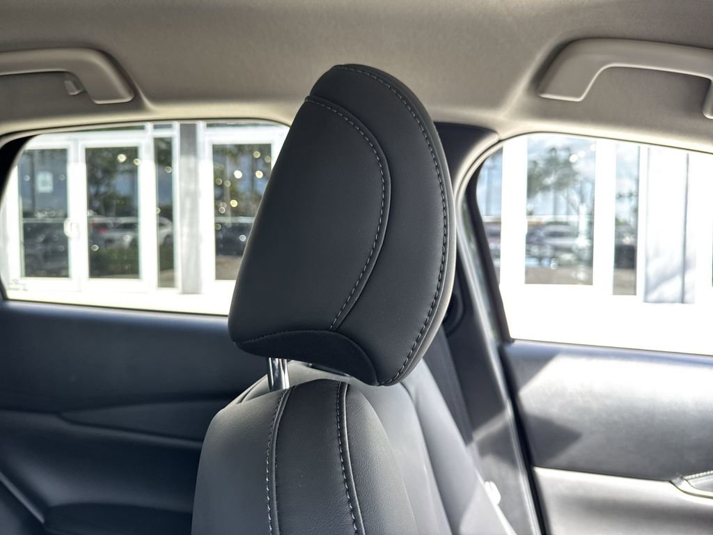 Used 2023 MAZDA CX-30 AWD 2.5 S w/ Preferred Package image 21