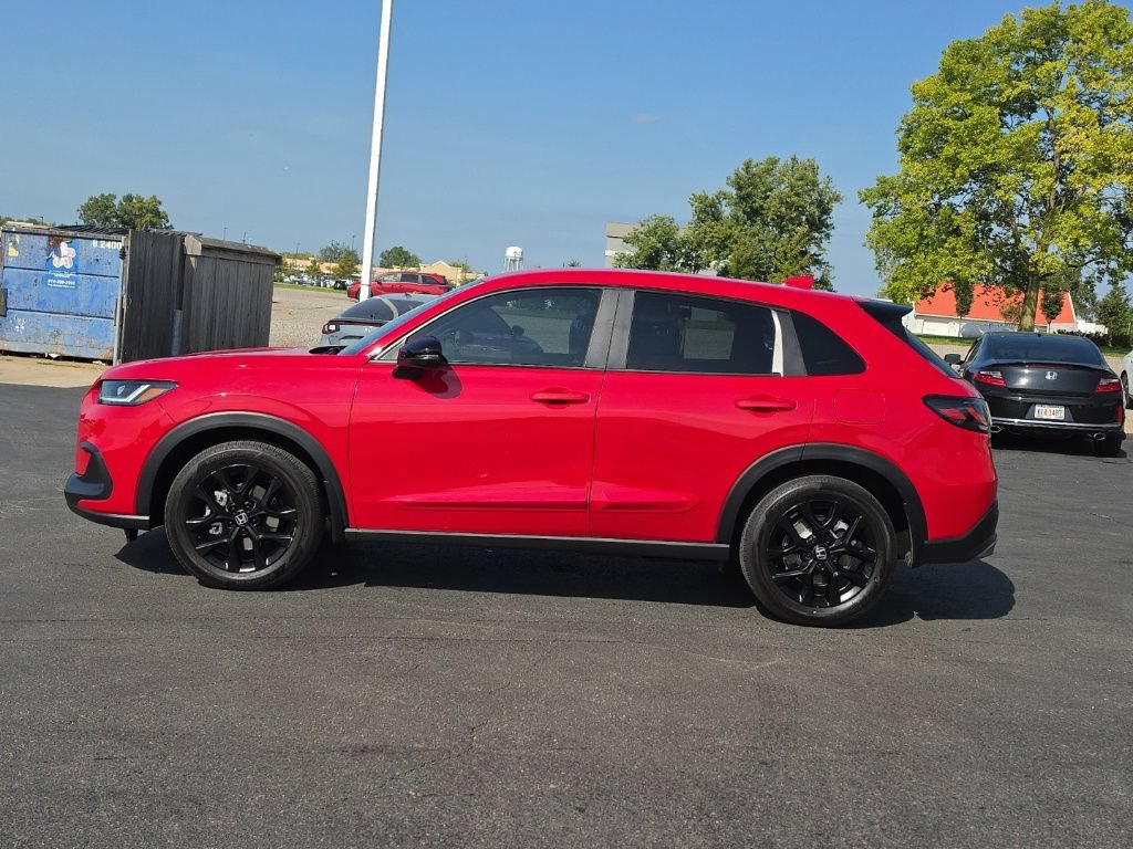 Used 2024 Honda HR-V Sport image 4