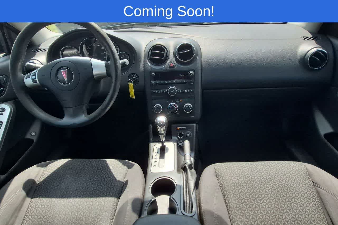 Used 2010 Pontiac G6 Sedan FWD image 14