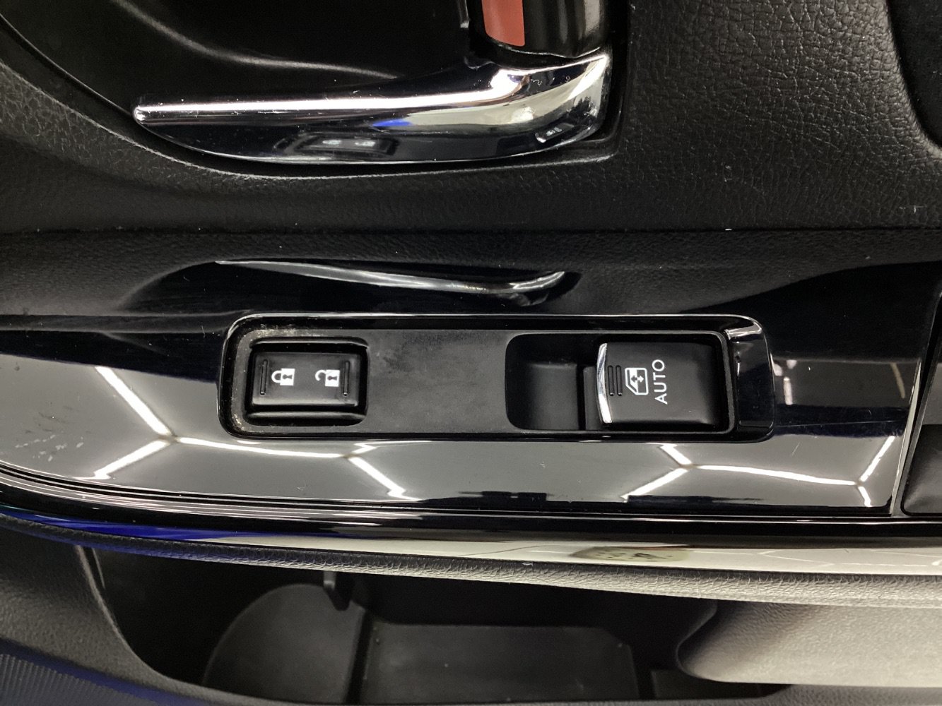 Used 2020 Subaru WRX STI AWD/4WD image 40