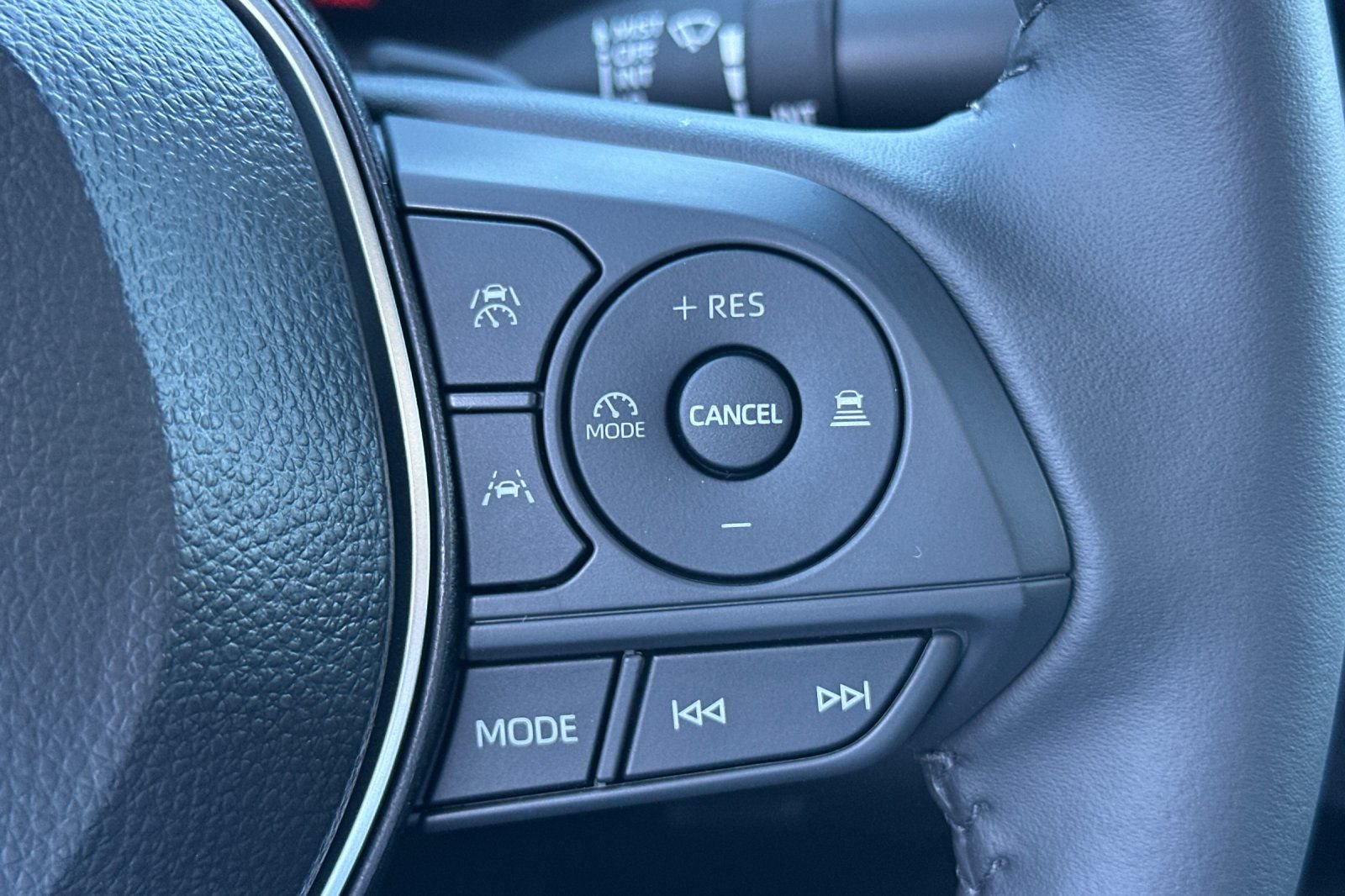 New 2026 Toyota Corolla XSE FWD image 29