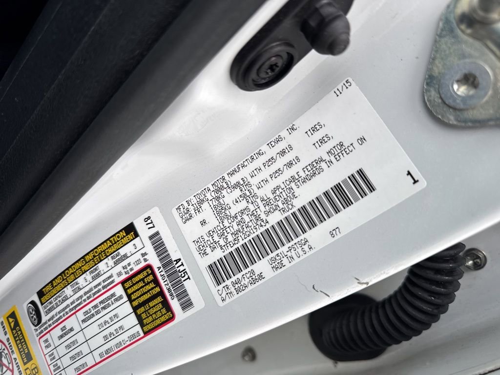 Used 2016 Toyota Tundra SR5 w/ SR5 Upgrade Package image 34