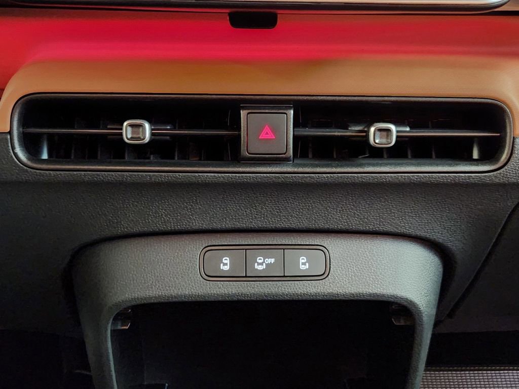 New 2025 Volkswagen ID. Buzz Pro S image 13