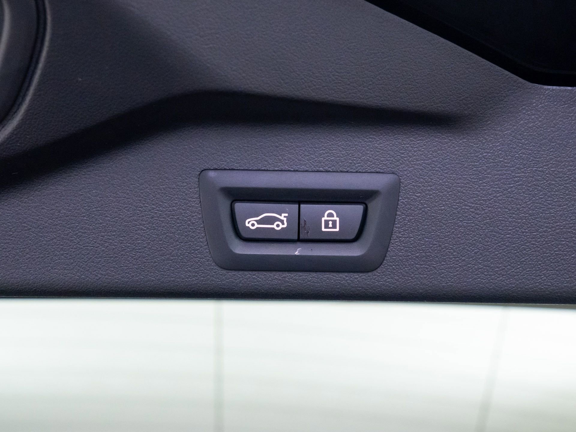 Certified 2023 BMW X5 M50i w/ Climate Comfort Package image 31