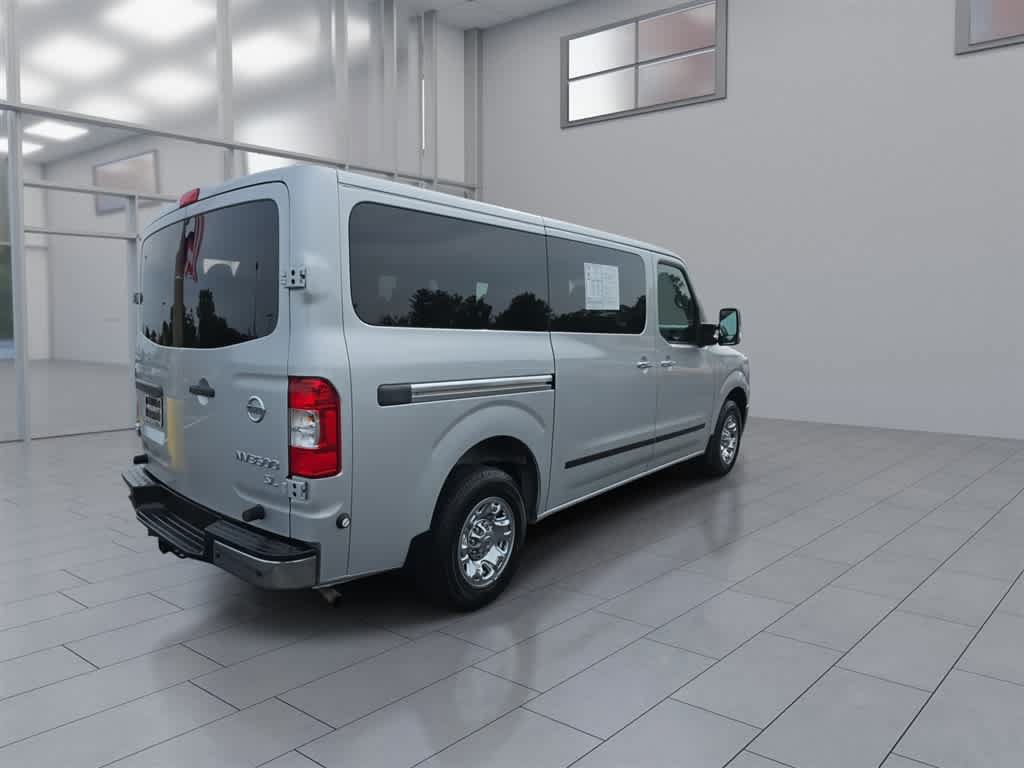 Used 2019 Nissan NV 3500 SL RWD image 9