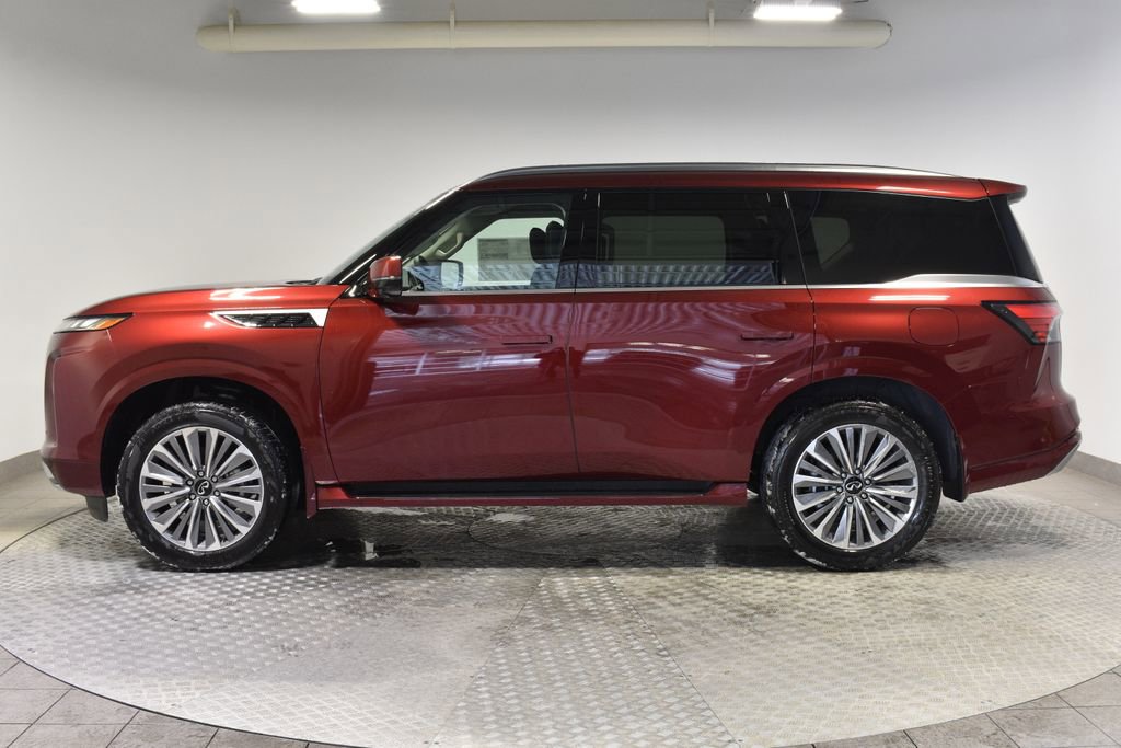 New 2026 INFINITI QX80 Luxe w/ Cargo Package image 2