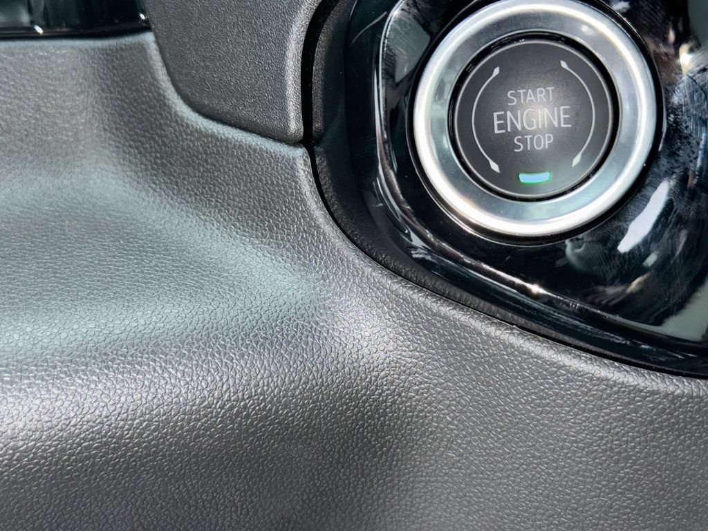 Used 2025 Chevrolet Silverado 1500 RST RWD image 22