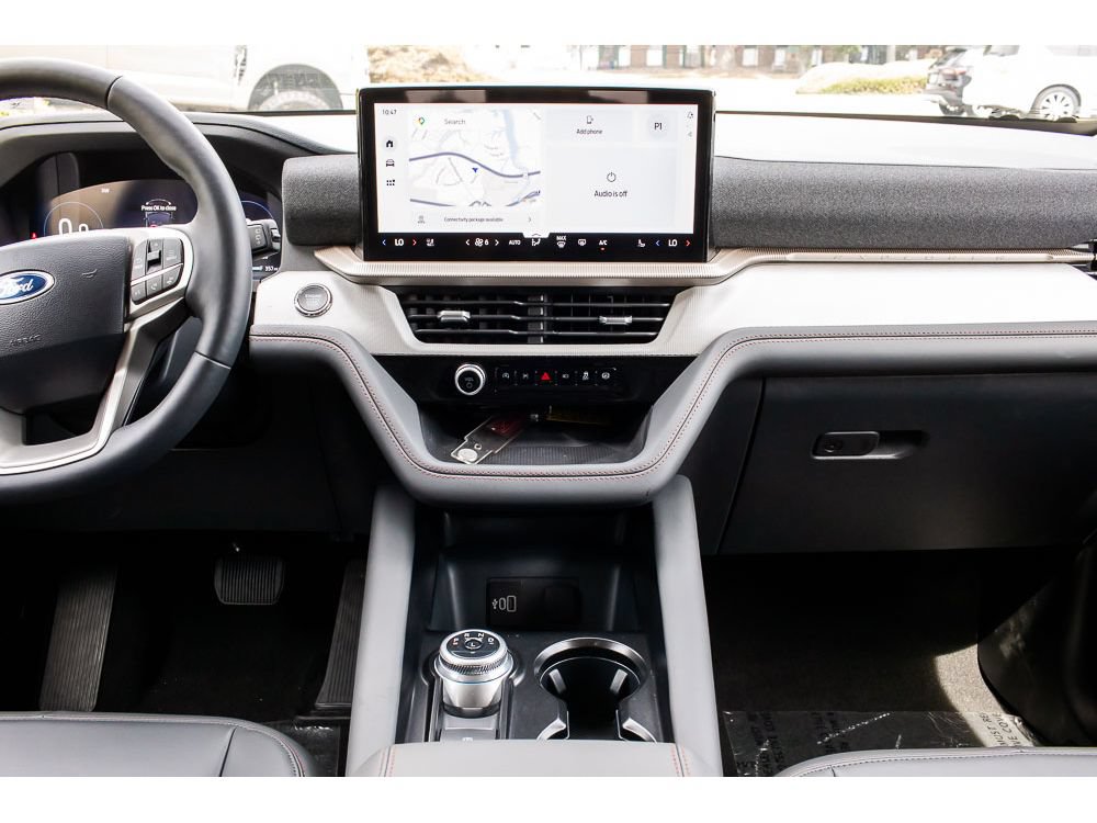 Used 2026 Ford Explorer Active w/ Active Comfort Package AWD/4WD image 15