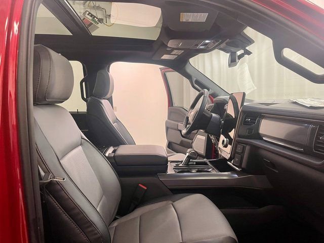 New 2023 Ford F150 Lightning Lariat w/ Equipment Group 511A High image 23