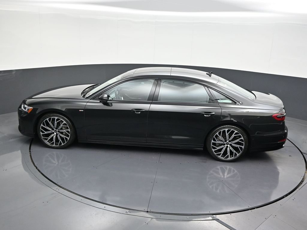 Used 2023 Audi A8 L 3.0T image 15
