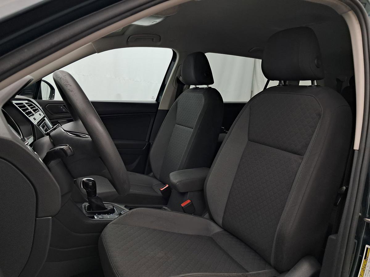 Used 2019 Volkswagen Tiguan S w/ 3rd Row Seat Package image 7